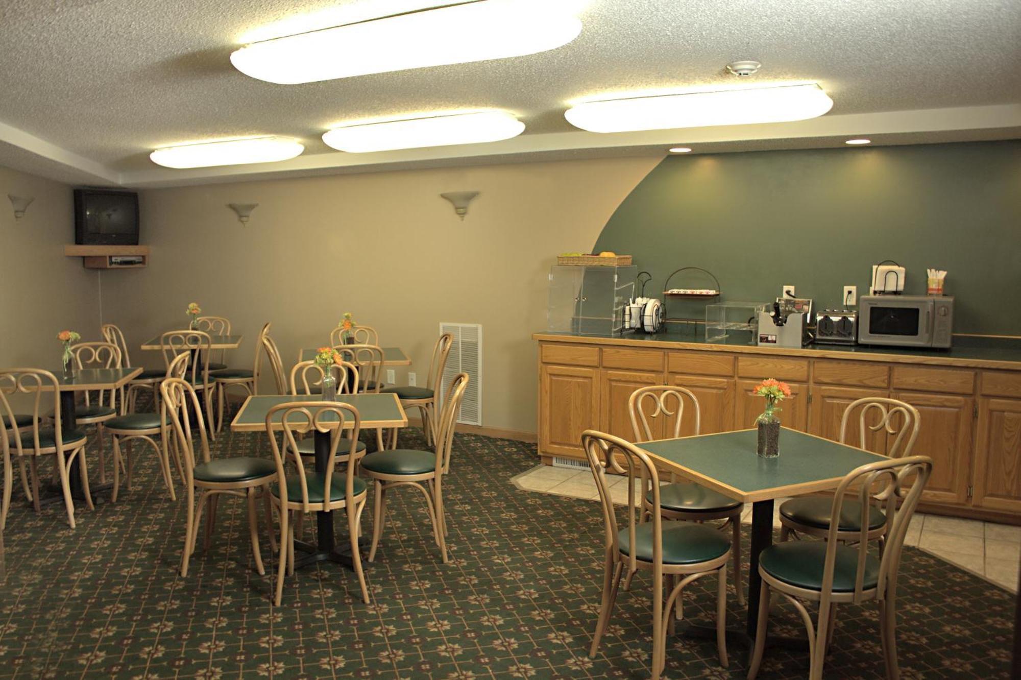 Americas Best Value Inn Annandale Zewnętrze zdjęcie