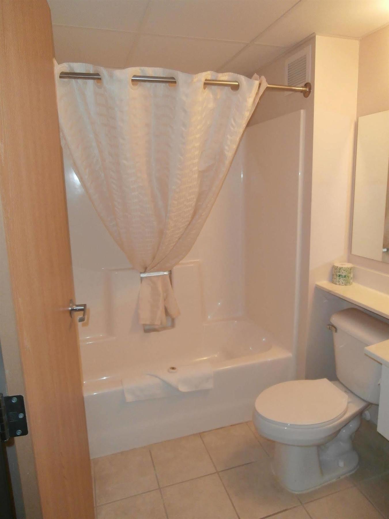Americas Best Value Inn Annandale Zewnętrze zdjęcie